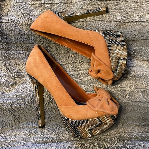 Jessica Simpson Elanas Peach & Glitter Pumps - Picture 1 of 8